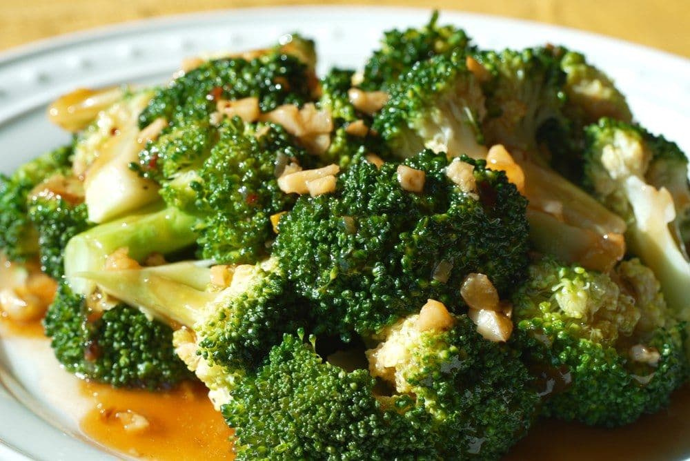 Steamed Broccoli (蒸西蘭花)