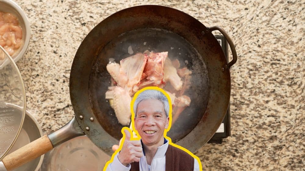 Easy Chicken Broth (雞湯) — Daddy Lau