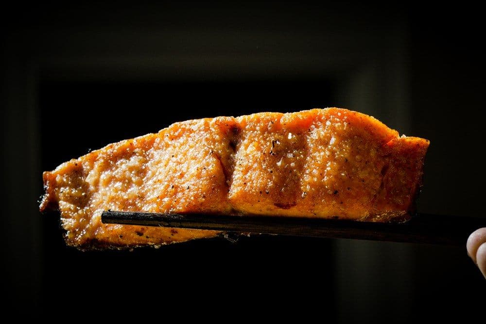 Seared Salmon (煎三文魚)